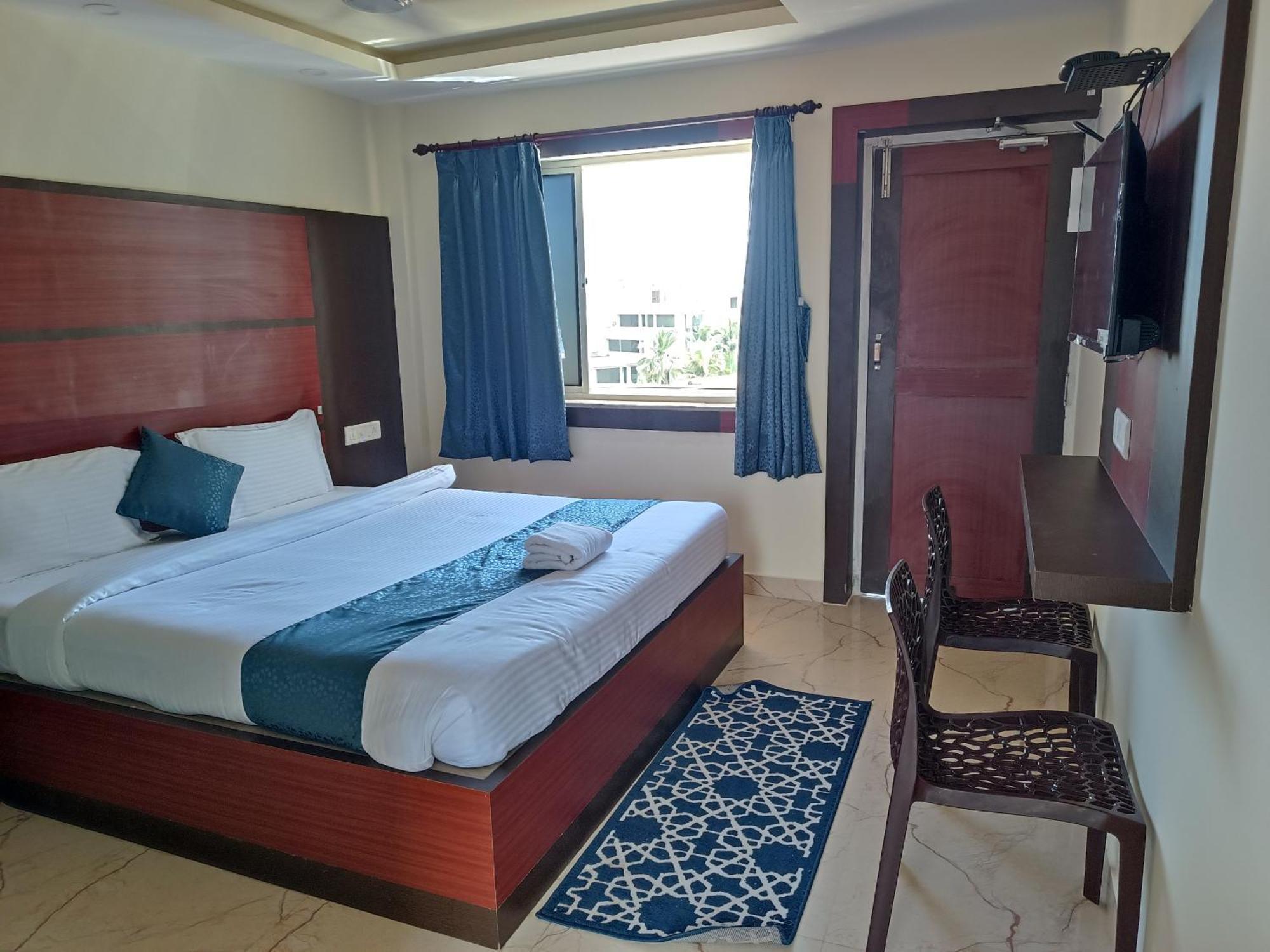 Mom Hotel - Unit Of Mom Hotel Puri Ngoại thất bức ảnh