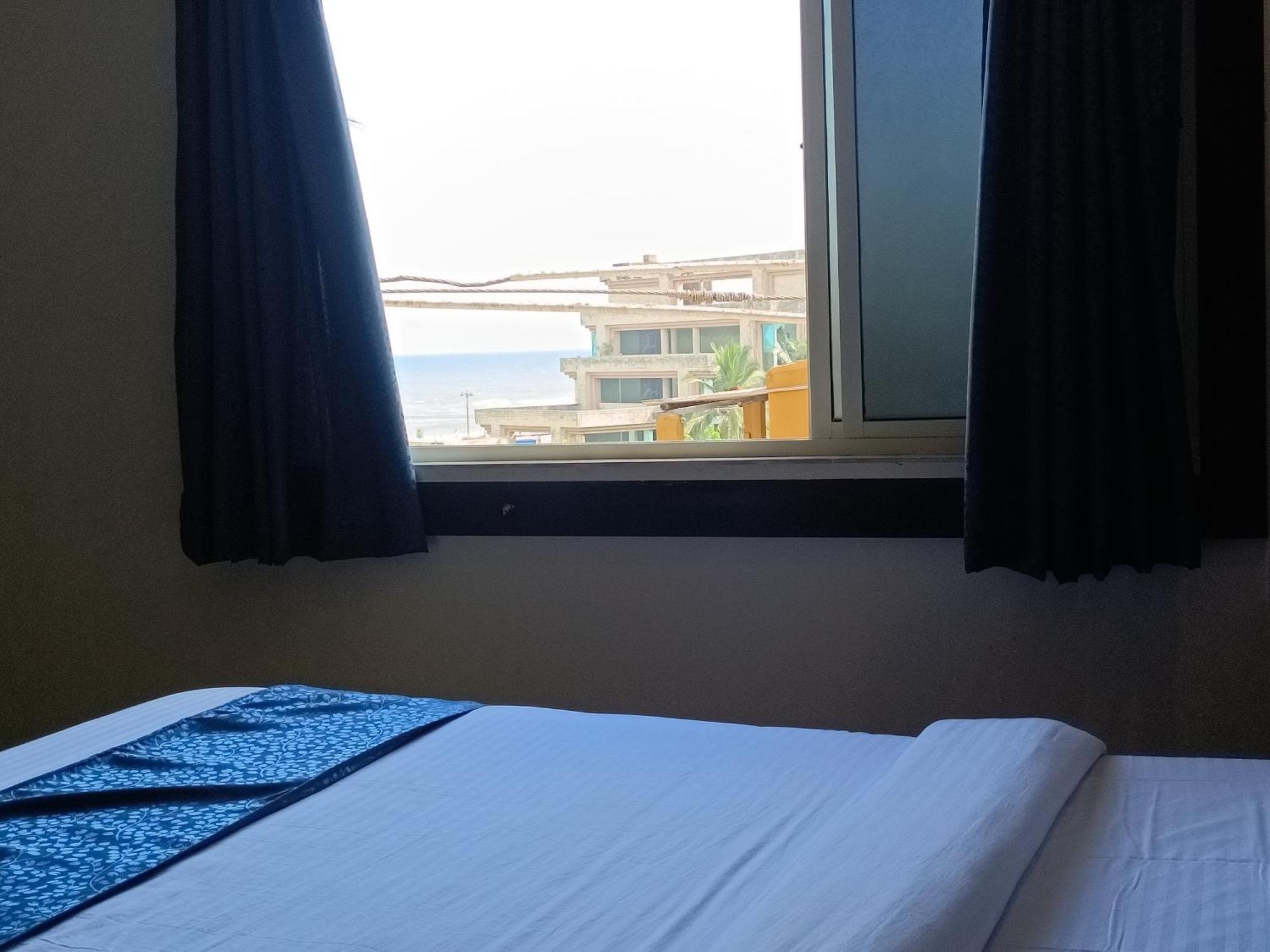 Mom Hotel - Unit Of Mom Hotel Puri Ngoại thất bức ảnh