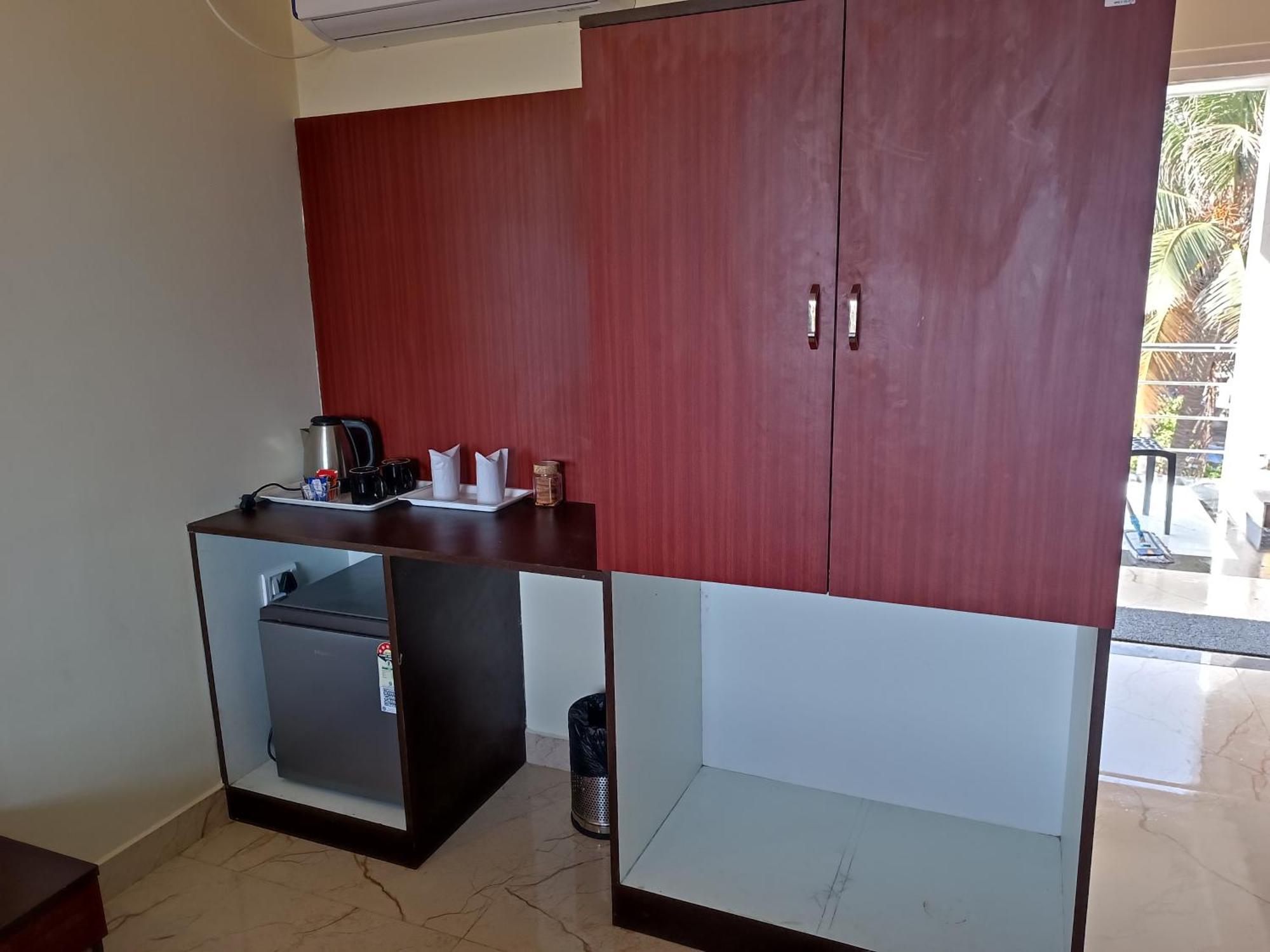 Mom Hotel - Unit Of Mom Hotel Puri Ngoại thất bức ảnh