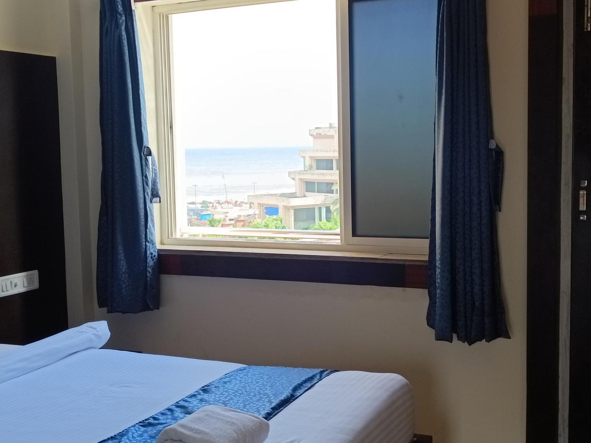 Mom Hotel - Unit Of Mom Hotel Puri Ngoại thất bức ảnh
