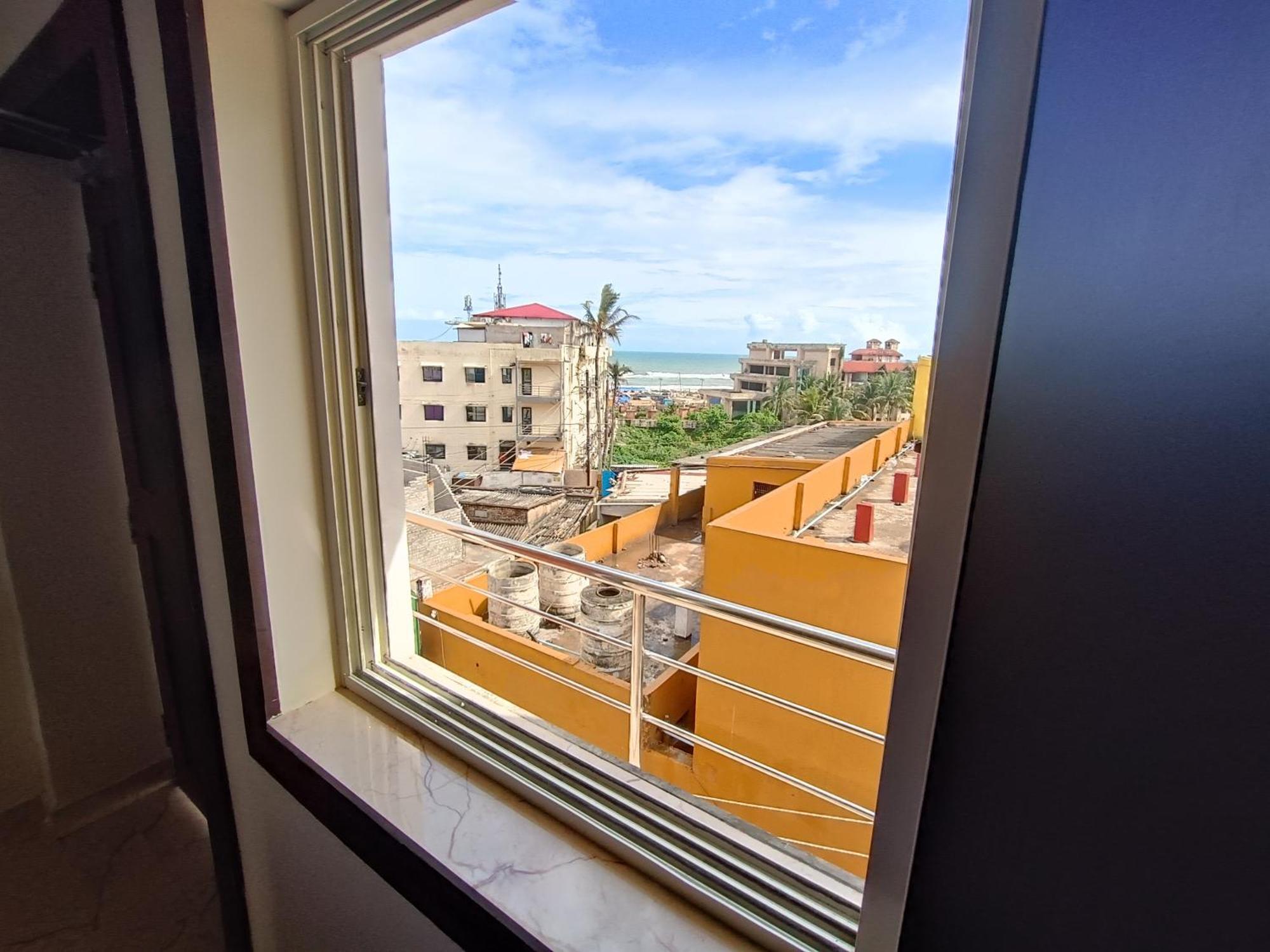 Mom Hotel - Unit Of Mom Hotel Puri Ngoại thất bức ảnh