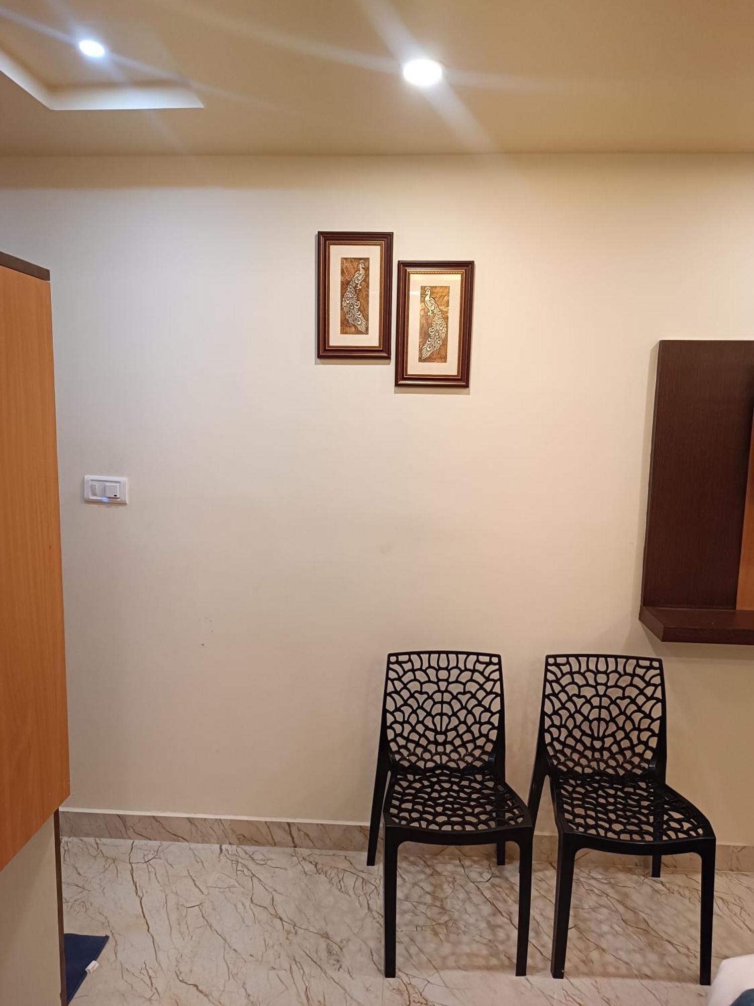 Mom Hotel - Unit Of Mom Hotel Puri Ngoại thất bức ảnh